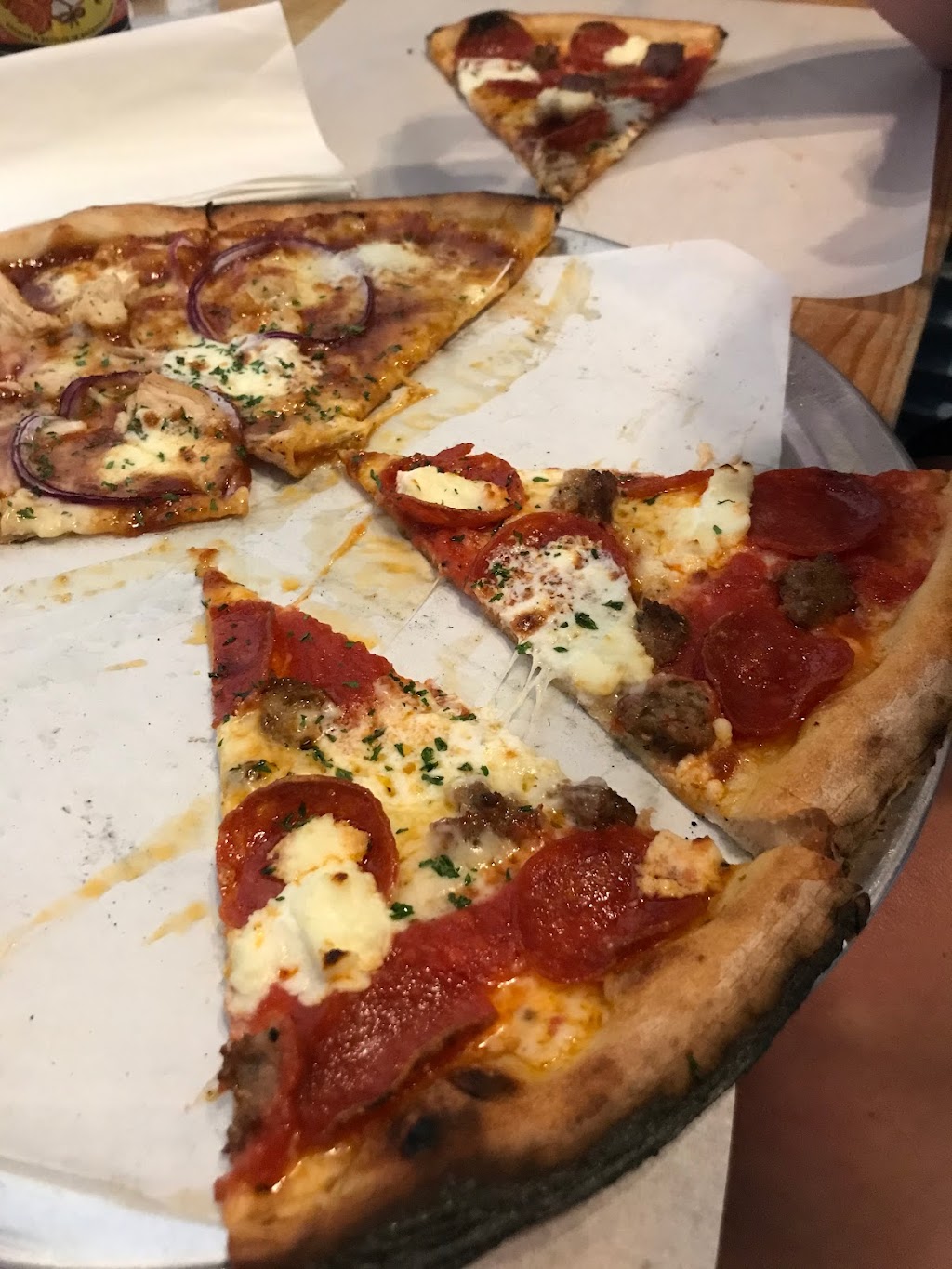 Skyking Pizza | 385 N Main St, Kingston Springs, TN 37082, USA | Phone: (615) 952-3107