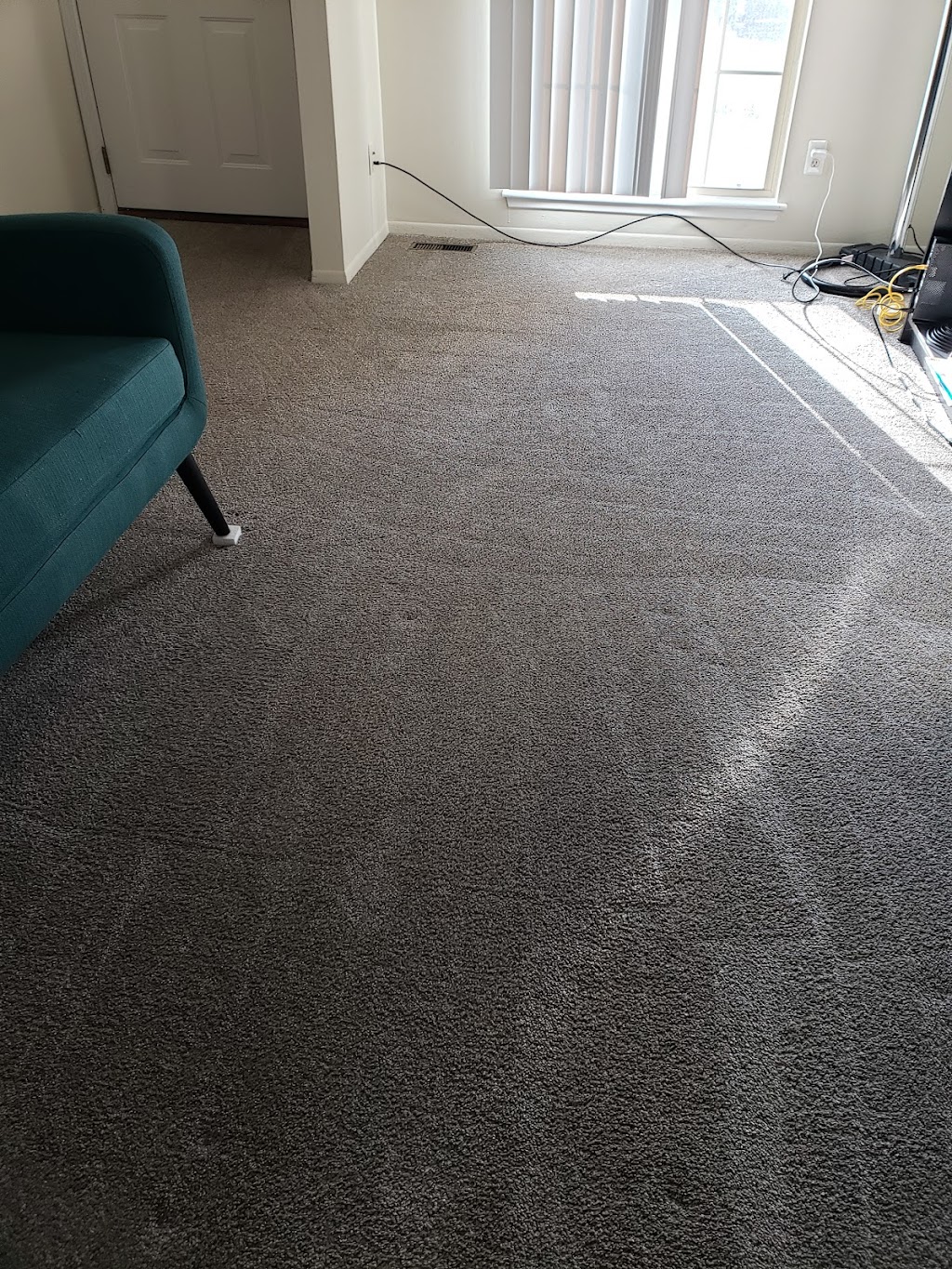 EVER/READY Carpet Cleaning | 267 E Hamlin Rd, Rochester Hills, MI 48307, USA | Phone: (248) 587-7331