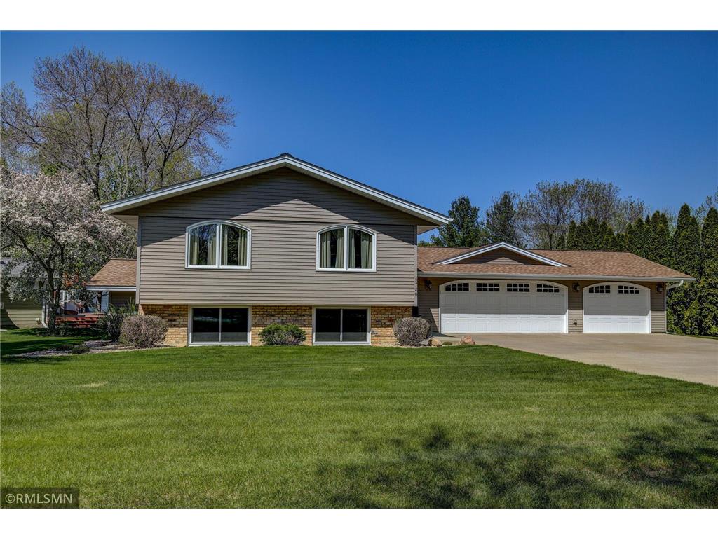 Team Tillman Real Estate | 19400 MN-7, Excelsior, MN 55331, USA | Phone: (763) 300-9717