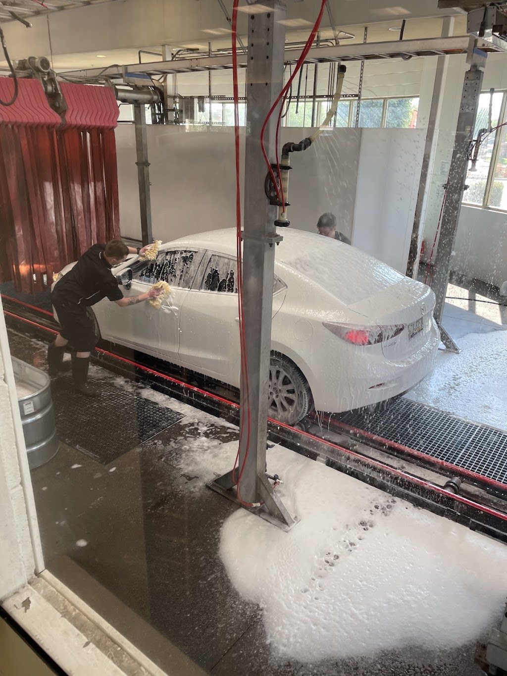 Jacksons Signature Hand Car Wash | 2870 S Market St, Gilbert, AZ 85296, USA | Phone: (480) 294-6886