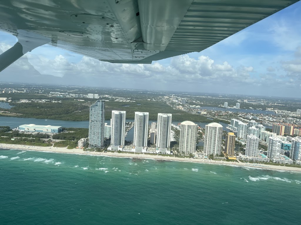 Miami Plane Tours | 1620 SW 75th Ave, Pembroke Pines, FL 33023, USA | Phone: (754) 736-1412