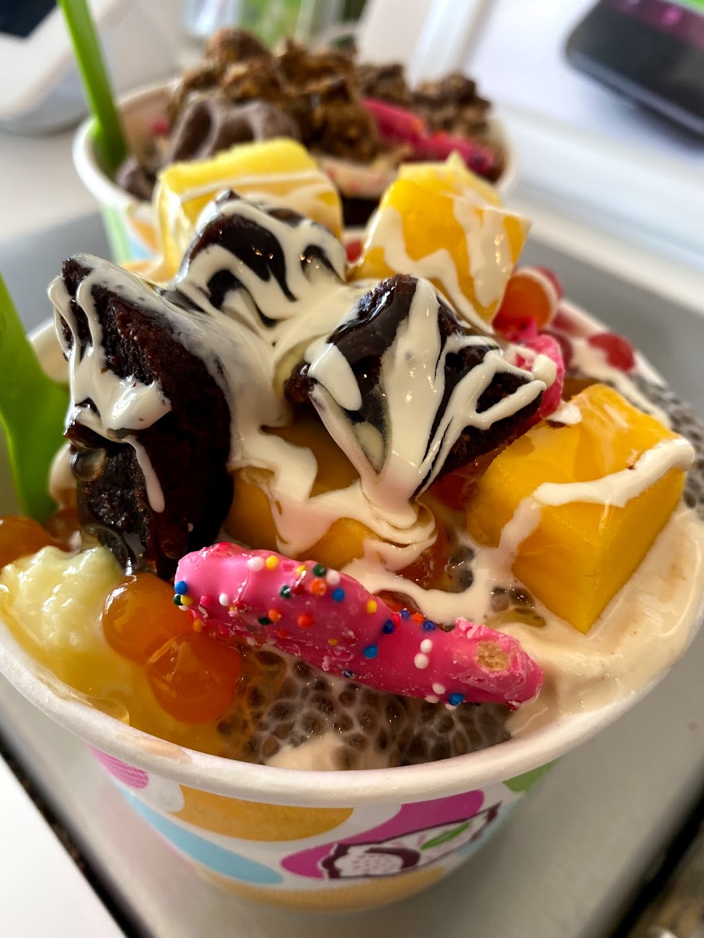 Yogurtland | 1155 W Renaissance Pkwy #520, Rialto, CA 92376, USA | Phone: (909) 566-0037