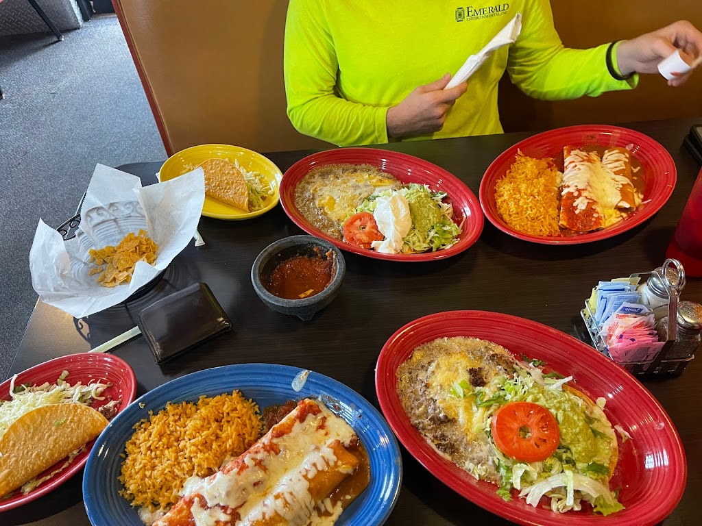 El Fogon Mexican Grill | 1080 Interstate Pkwy, Akron, OH 44312, USA | Phone: (330) 644-7700