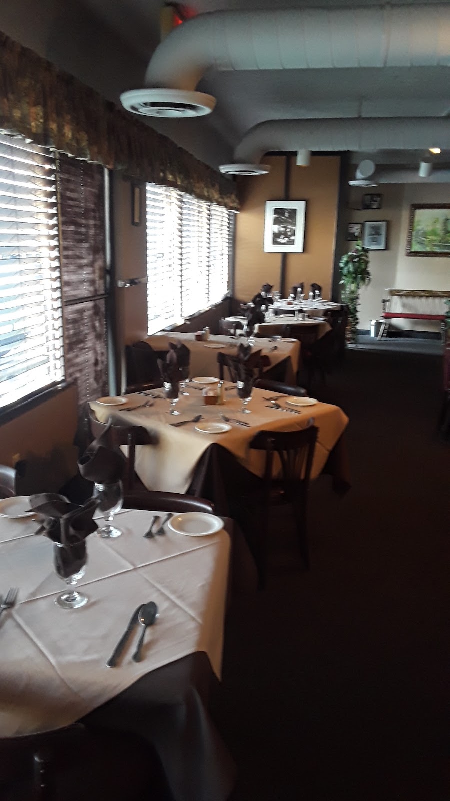 Benvenuti Ristorante | 460 Ridgedale Ave, East Hanover, NJ 07936, USA | Phone: (973) 515-4445