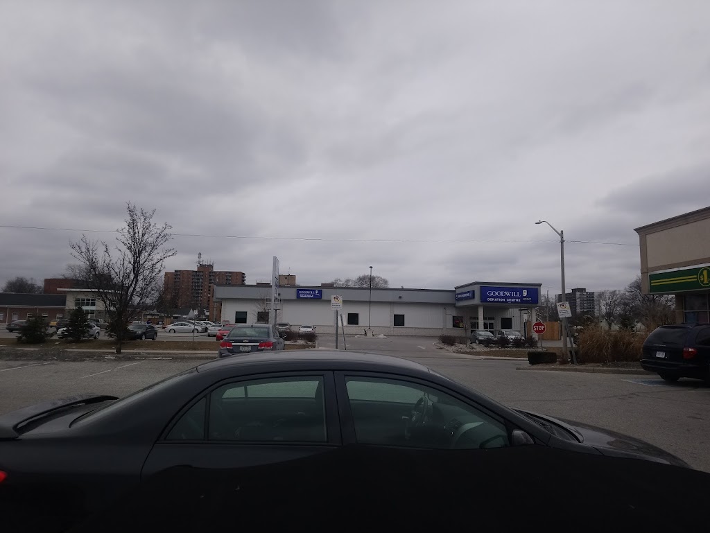 Goodwill Community Store & Donation Centre | 11145 Tecumseh Rd E, Windsor, ON N8R 1B1, Canada | Phone: (519) 956-2610