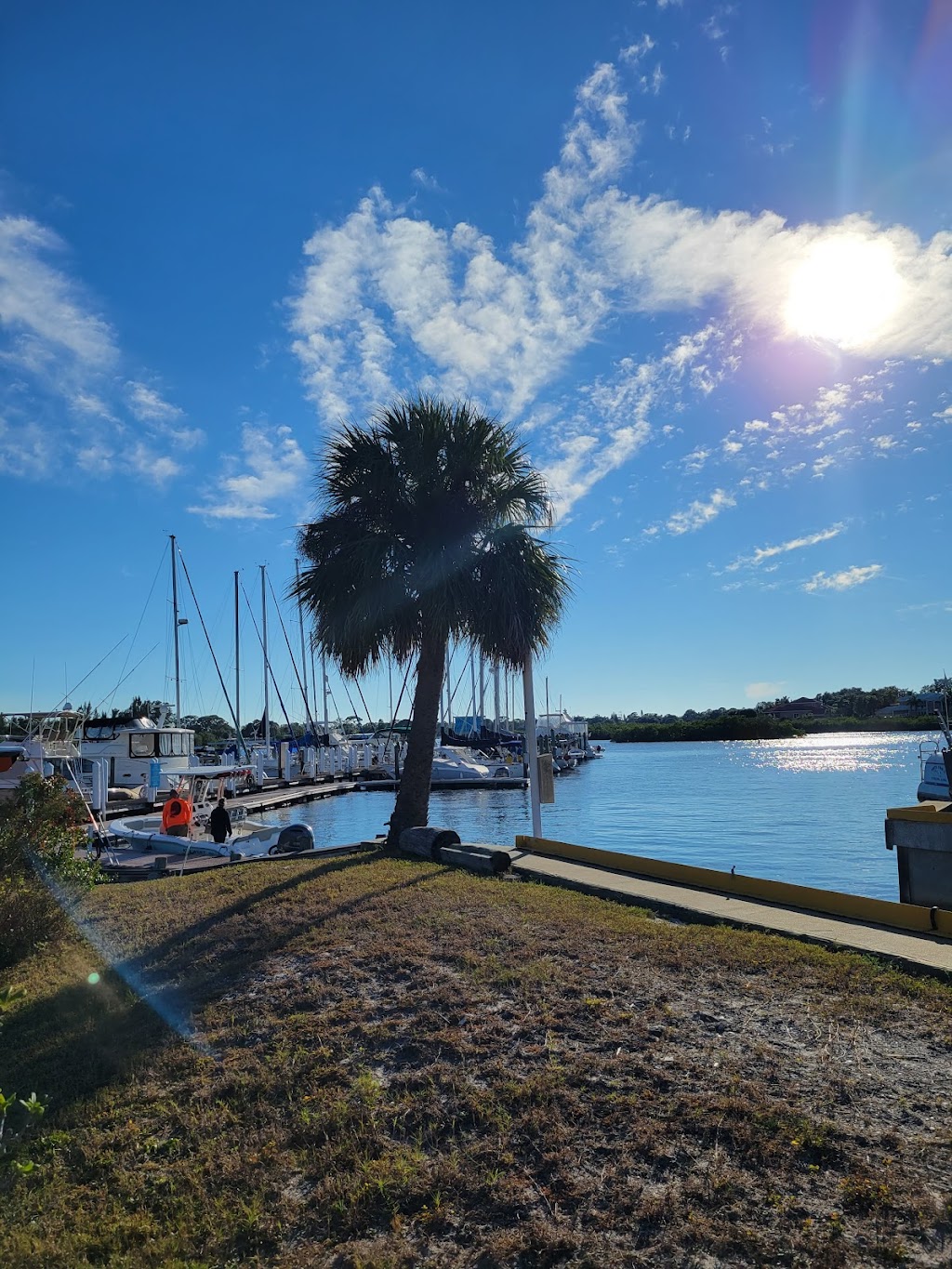 Anclote Harbors Marina | 523 Anclote Rd, Tarpon Springs, FL 34689, USA | Phone: (727) 934-7616