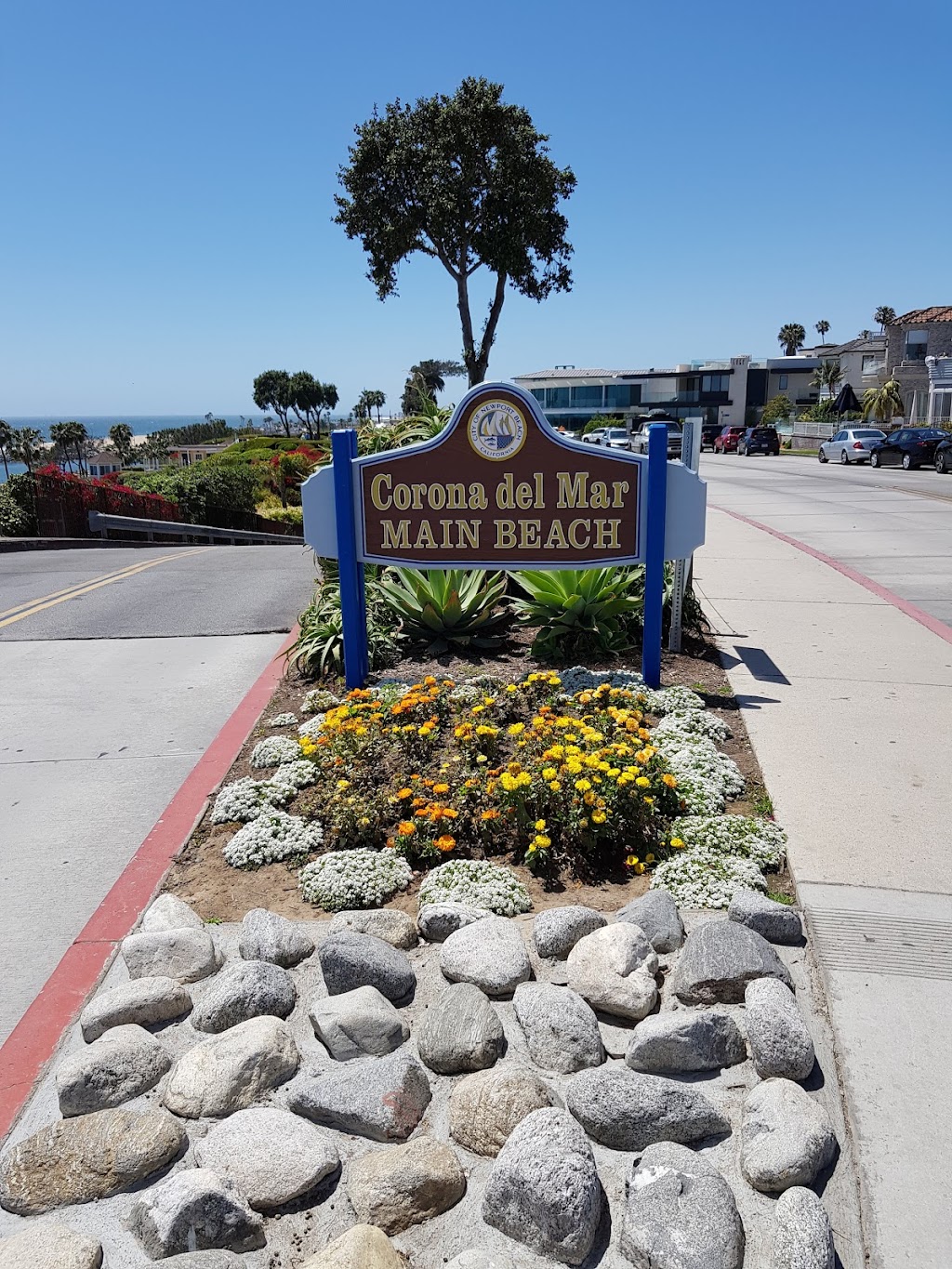 Corona del Mar Municipal Lot | 3000 Breakers Dr, Newport Beach, CA 92661, USA | Phone: (949) 644-3390