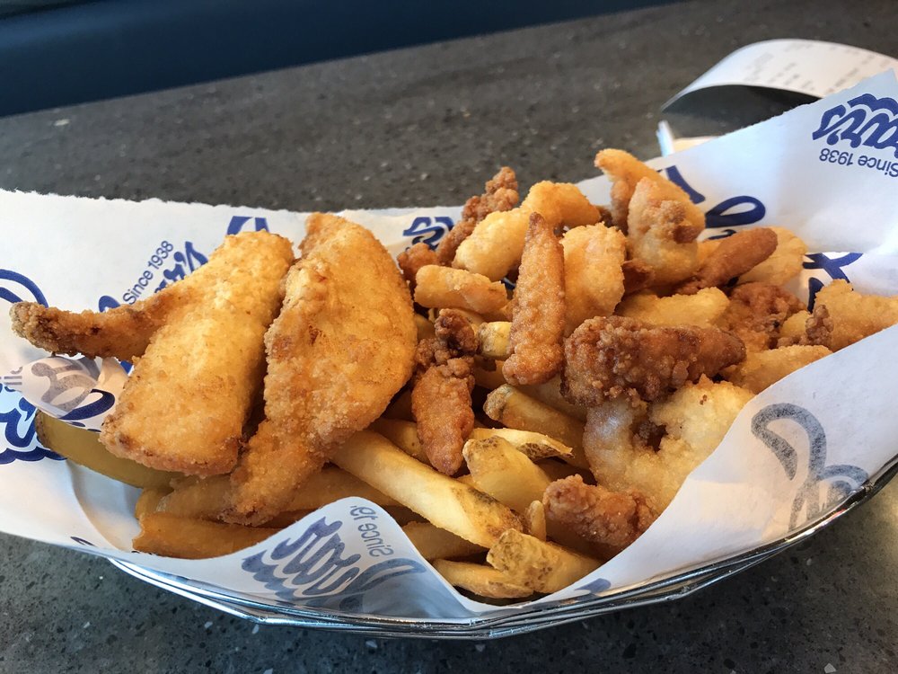 Ivars Seafood Bar | 24016 Bothell Everett Hwy #400, Bothell, WA 98021, USA | Phone: (425) 892-8807