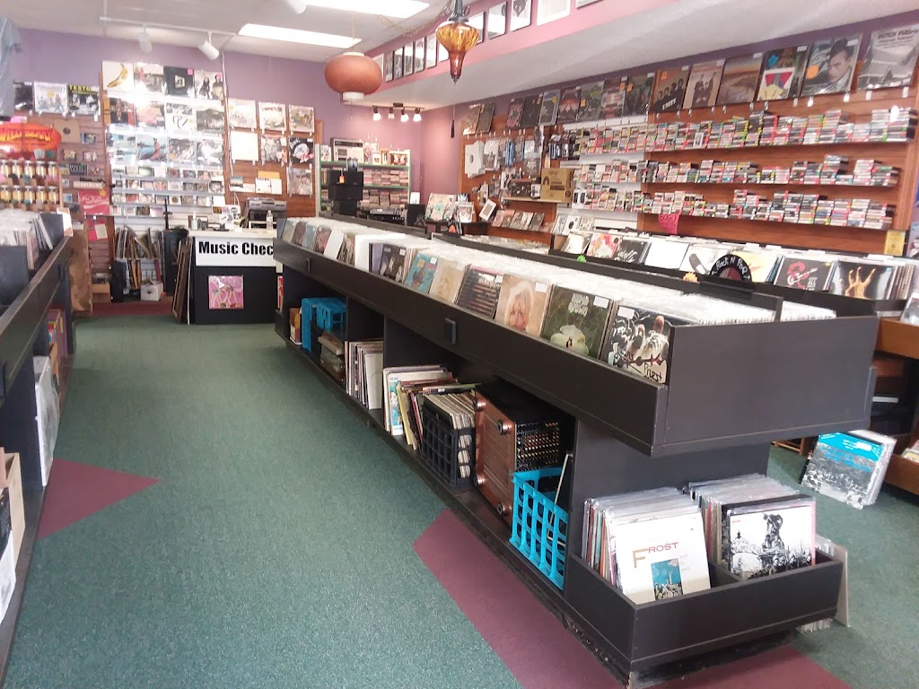 Vyntage Vinyl | 1902 Old W Main St, Red Wing, MN 55066, USA | Phone: (651) 388-5458