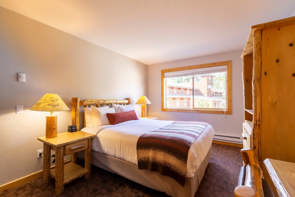 Red Wolf Lodge at Squaw Valley | 2000 Squaw, Loop Rd, Olympic Valley, CA 96146, USA | Phone: (530) 583-7226