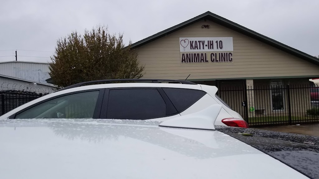 Katy-IH 10 Animal Clinic | 22411 Katy Fwy, Katy, TX 77450, USA | Phone: (281) 392-7777