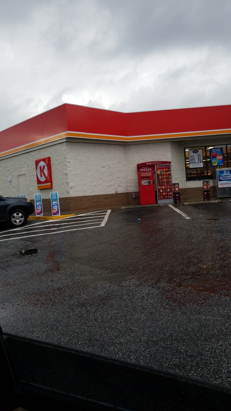 Redbox | 3101 Yanceyville St, Greensboro, NC 27405, USA | Phone: (866) 733-2693