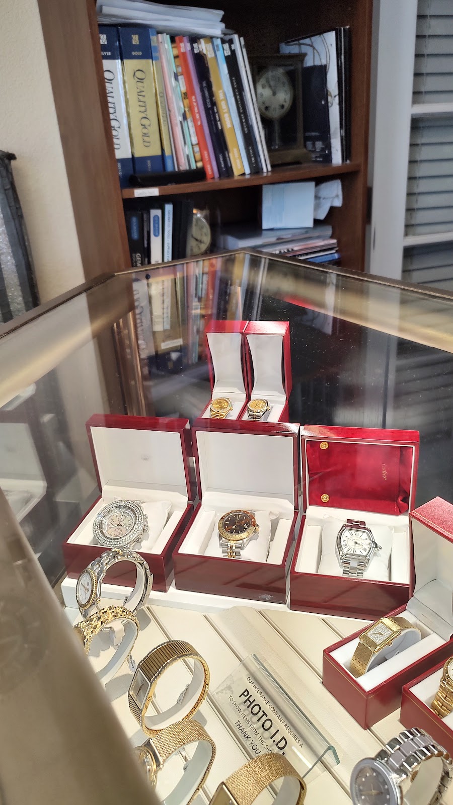 AB Jewelers | 2700 N Green Valley Pkwy h4, Henderson, NV 89014, USA | Phone: (702) 558-0019