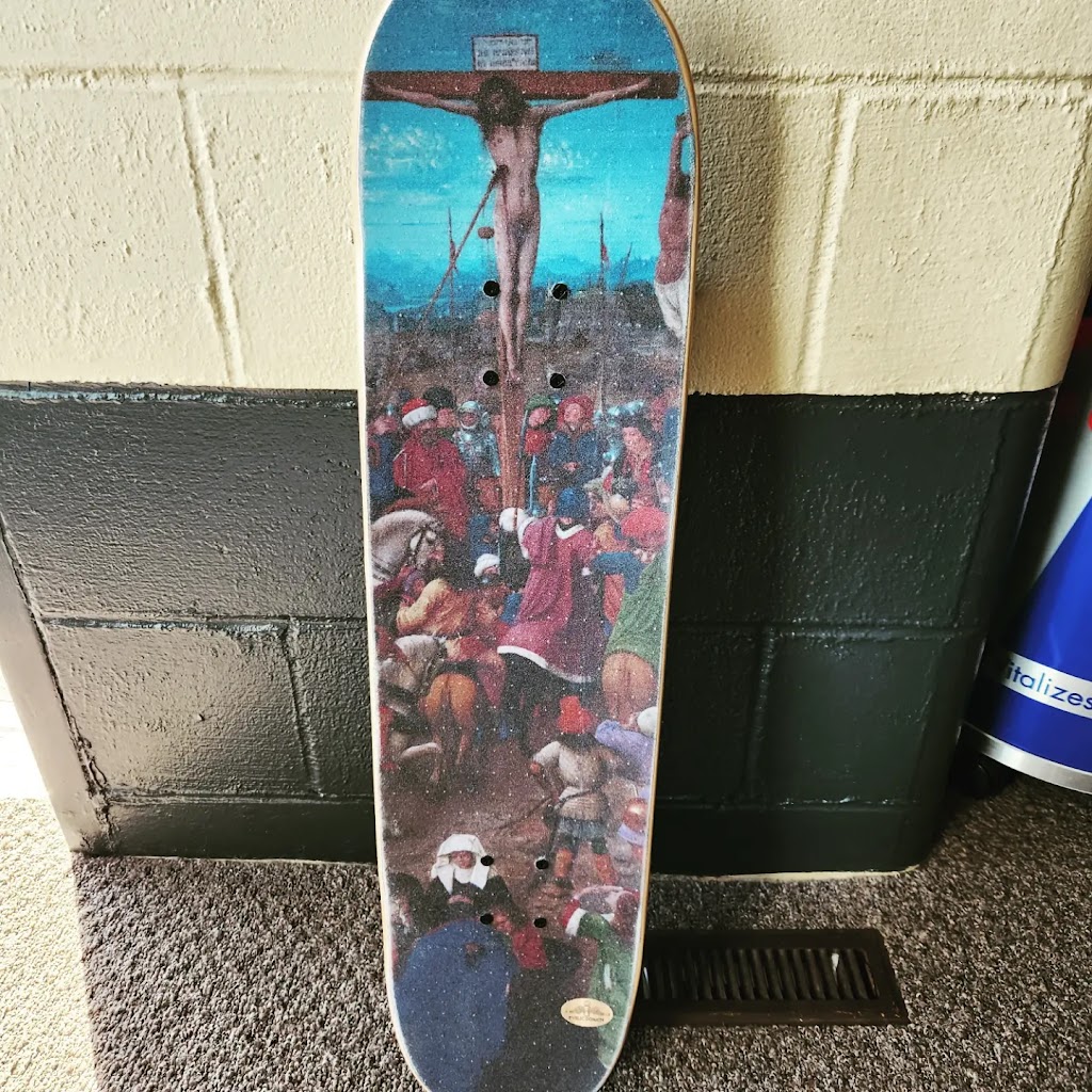 RYNOs Skateboard Shop Company | 1472 E State St, Fremont, OH 43420, USA | Phone: (567) 280-4000