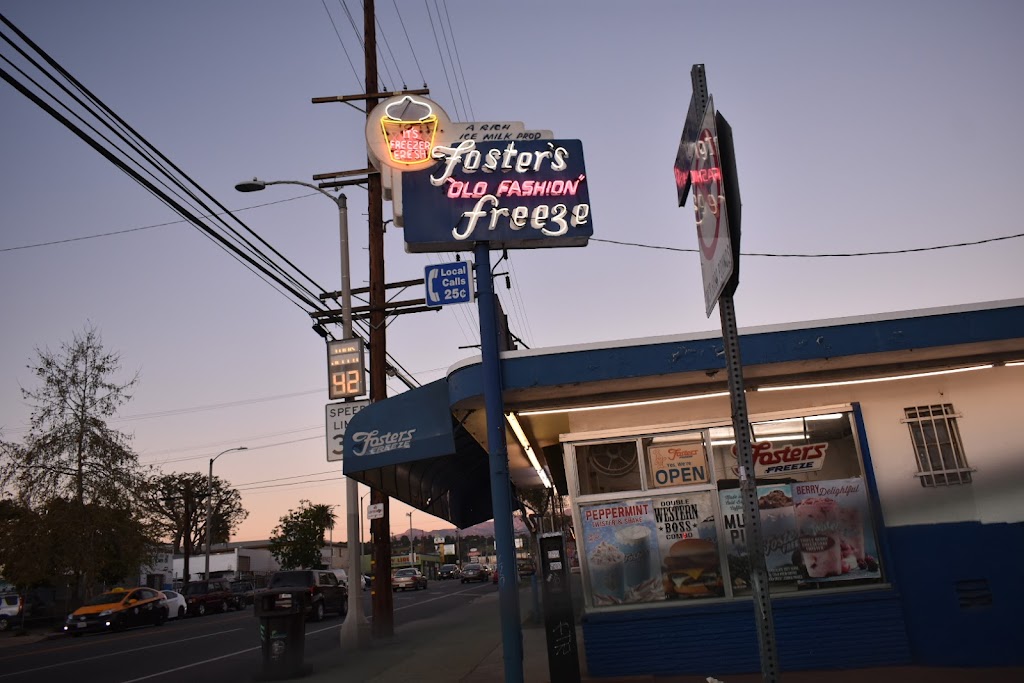 Fosters Freeze | 2760 Fletcher Dr, Los Angeles, CA 90039, USA | Phone: (323) 663-2045