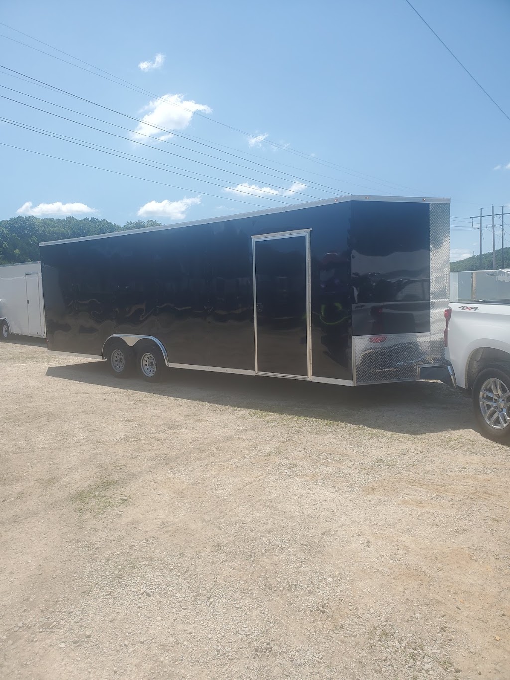 Silverline Trailers St.Louis - Festus | 2455 US-67, Festus, MO 63028 | Phone: (636) 306-3775