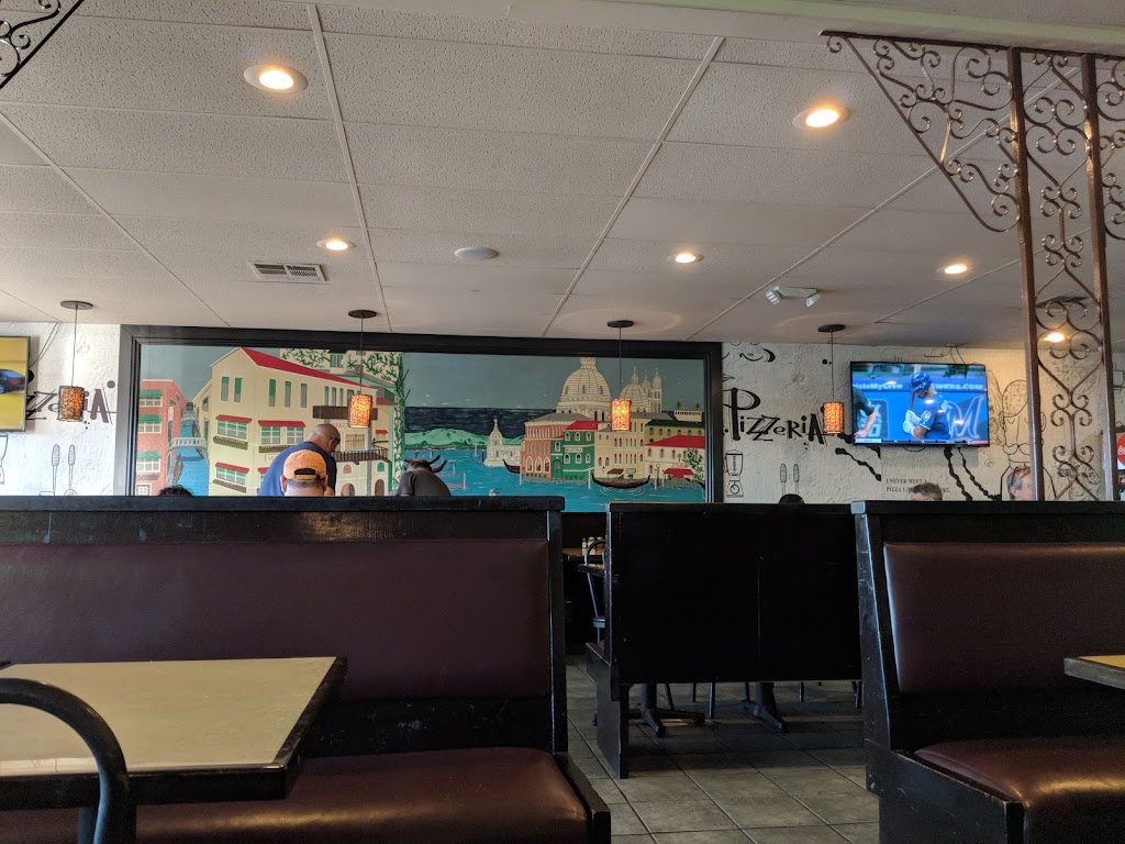 Gondola Pizza | 15840 Imperial Hwy., La Mirada, CA 90638, USA | Phone: (562) 943-8840