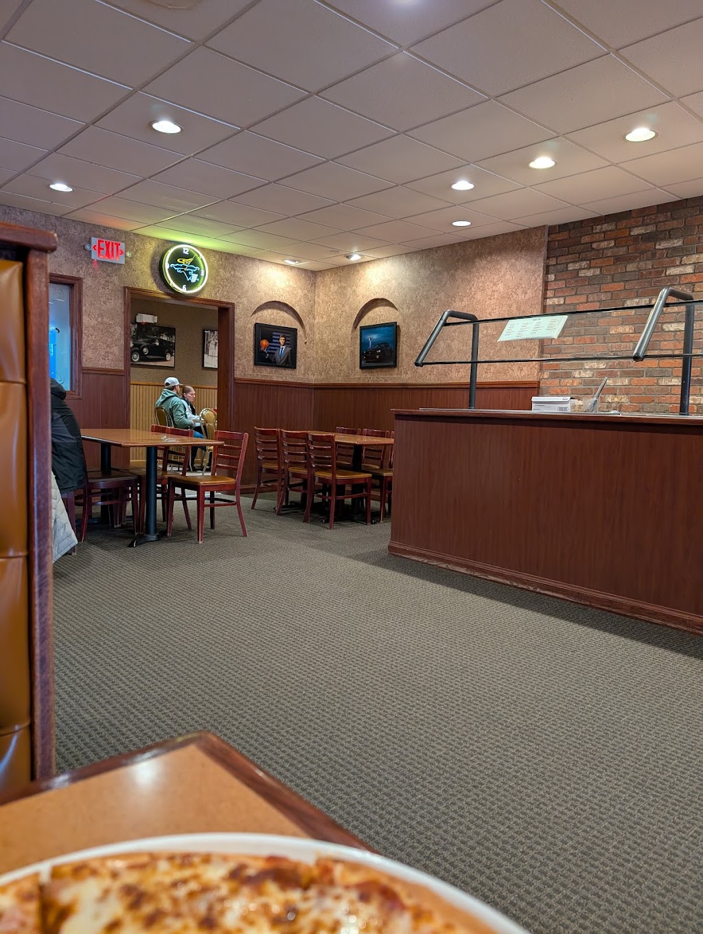 Godfathers Pizza | 770 33rd Ave, Columbus, NE 68601, USA | Phone: (402) 564-8515