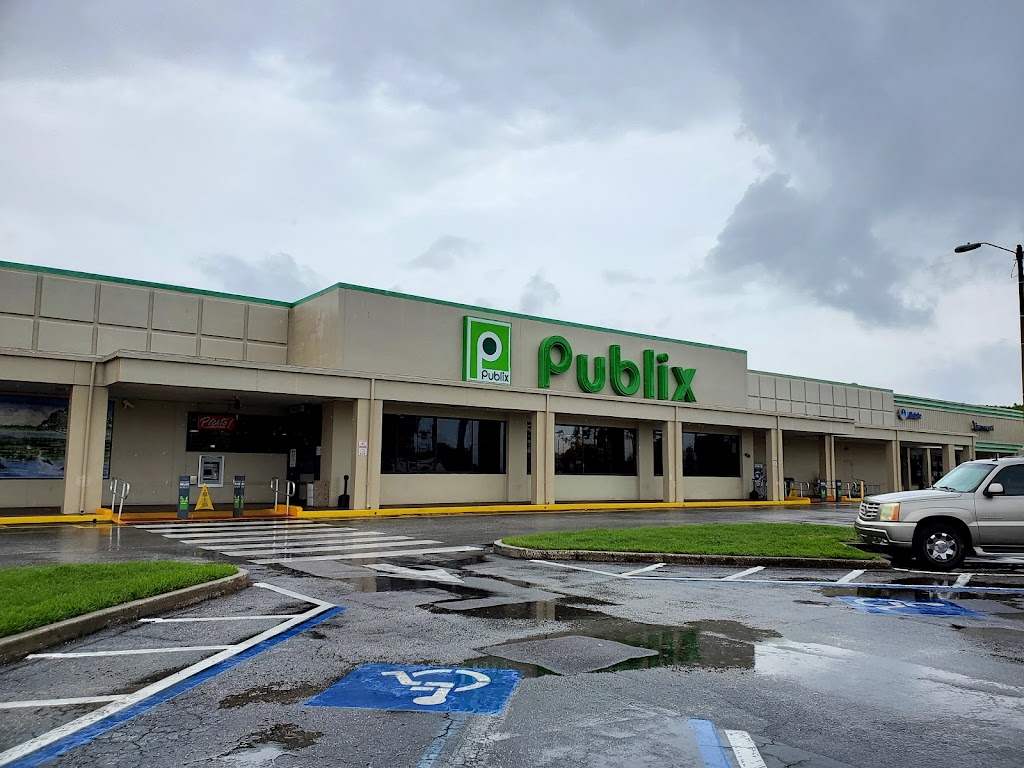 Publix Super Market at Eagles Park Retail Center | 5577 Park St N, St. Petersburg, FL 33709, USA | Phone: (727) 545-8488