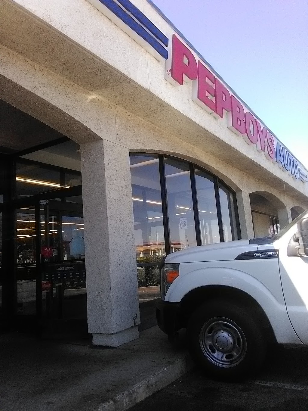 Pep Boys | 3054 E Palmdale Blvd, Palmdale, CA 93550, USA | Phone: (661) 266-0193