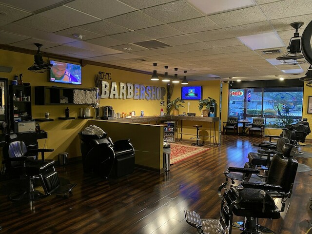 The Barbershop 941 | 2813 Proctor Rd, Sarasota, FL 34231, USA | Phone: (941) 266-0014