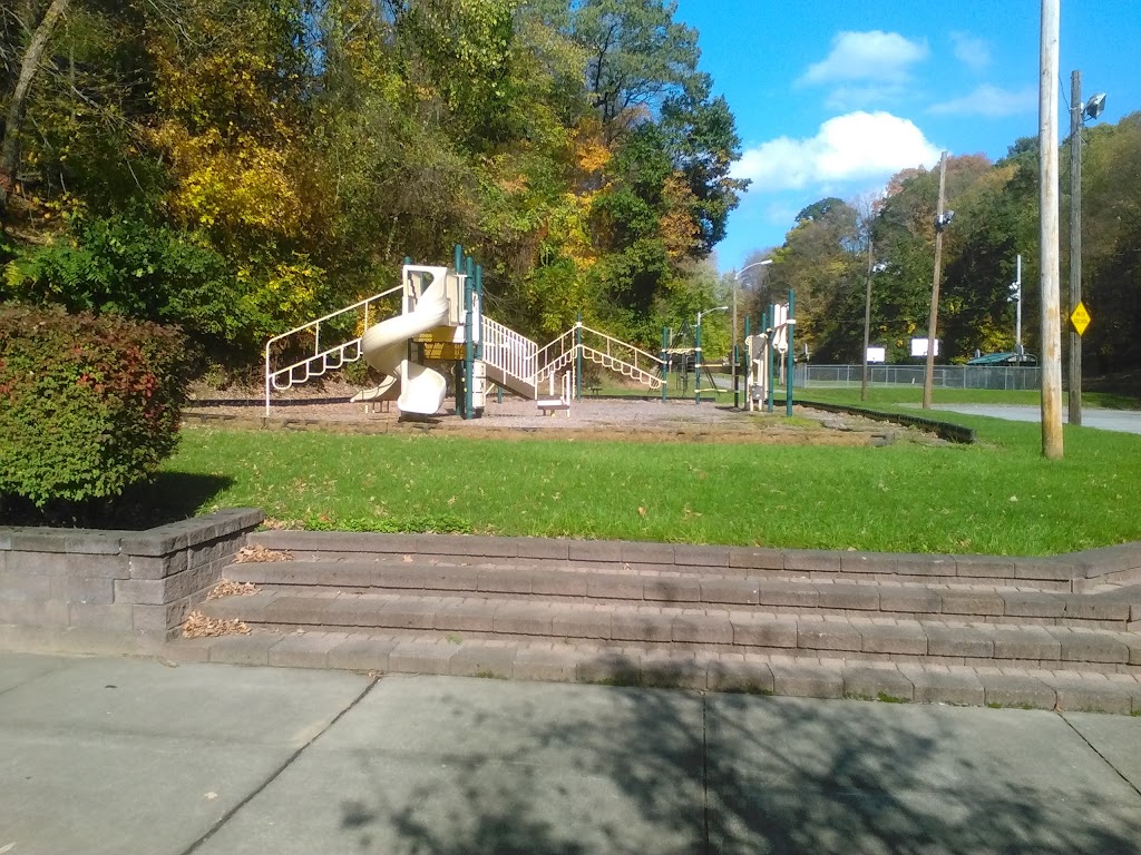 Avalon Community Park and Pool | 708 New Brighton Rd, Pittsburgh, PA 15202, USA | Phone: (412) 761-5820