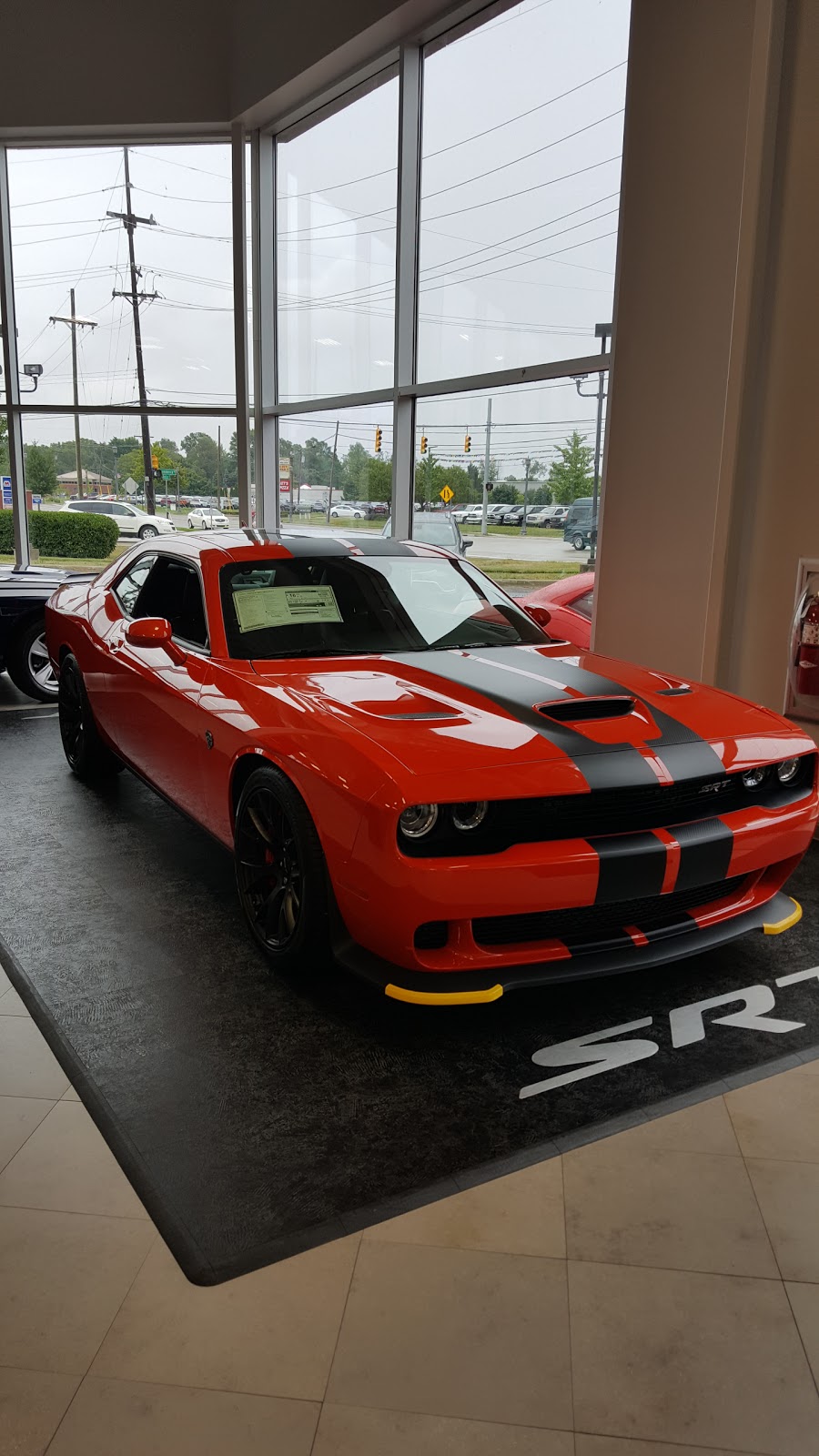 LaFontaine Chrysler Dodge Jeep Ram of Walled Lake | 1111 S Commerce Rd, Walled Lake, MI 48390, USA | Phone: (248) 560-6367
