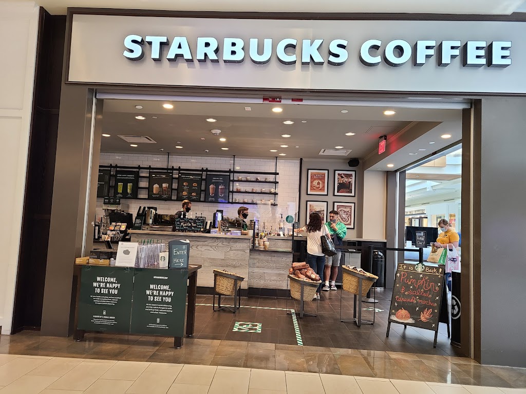 Starbucks | 203 S Broadway, Salem, NH 03079, USA | Phone: (603) 870-0071