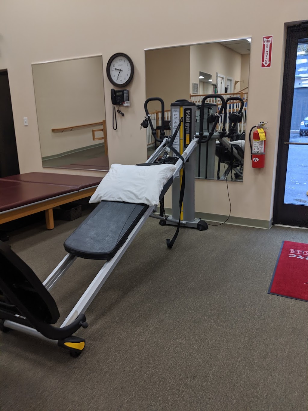 Ivy Rehab Physical Therapy | 3440 US-9, Freehold, NJ 07728, USA | Phone: (732) 431-4222