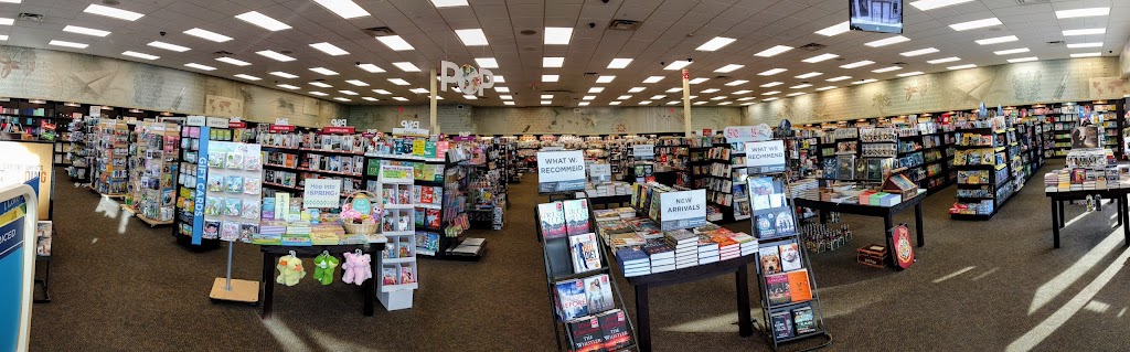 Books-A-Million | 360 Town Center Pkwy, Slidell, LA 70458, USA | Phone: (985) 847-9676