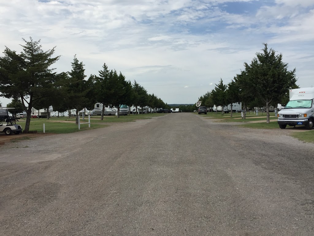 Cedar Valley RV Park | 725 Masters Dr, Guthrie, OK 73044, USA | Phone: (405) 282-4478