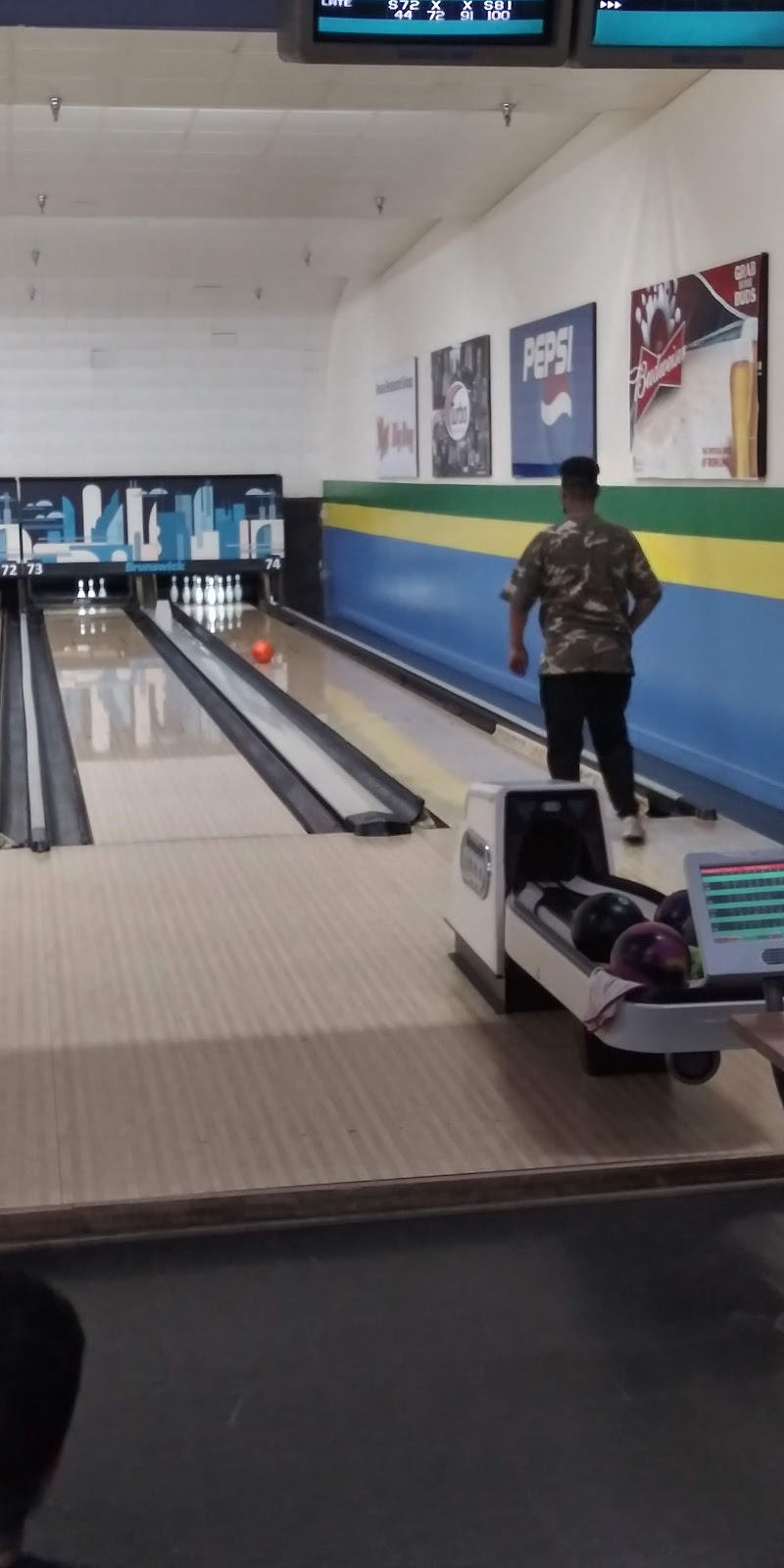 Thunderbowl Lanes | 4200 Allen Rd, Allen Park, MI 48101, USA | Phone: (313) 928-4688