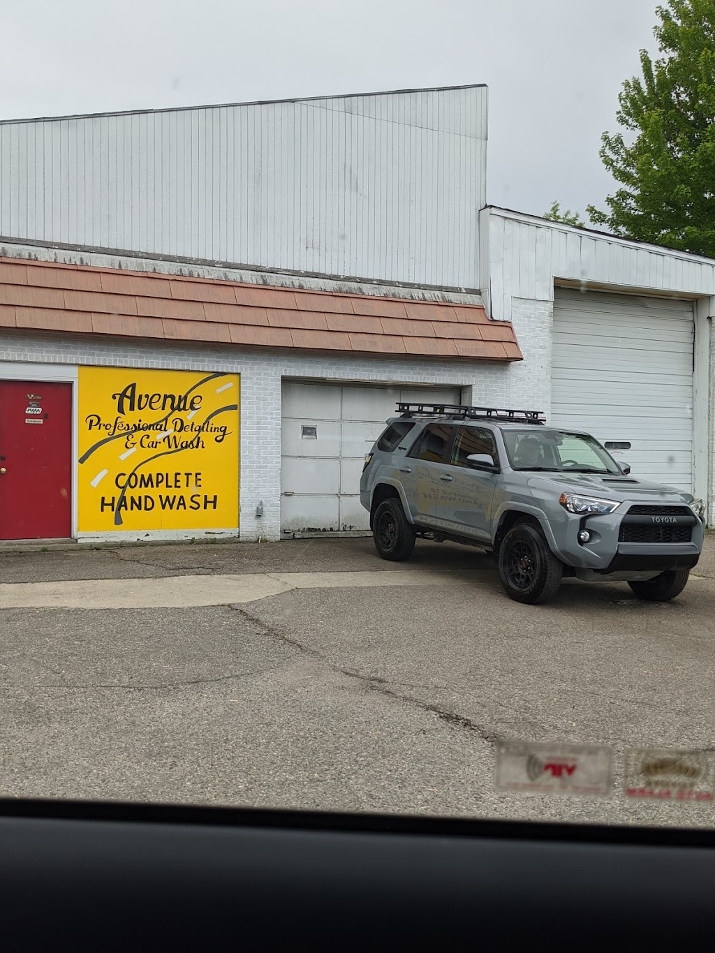 Avenue Professional Detailing & Car Wash | 965 W Michigan Ave, Ypsilanti, MI 48197, USA | Phone: (734) 276-6525