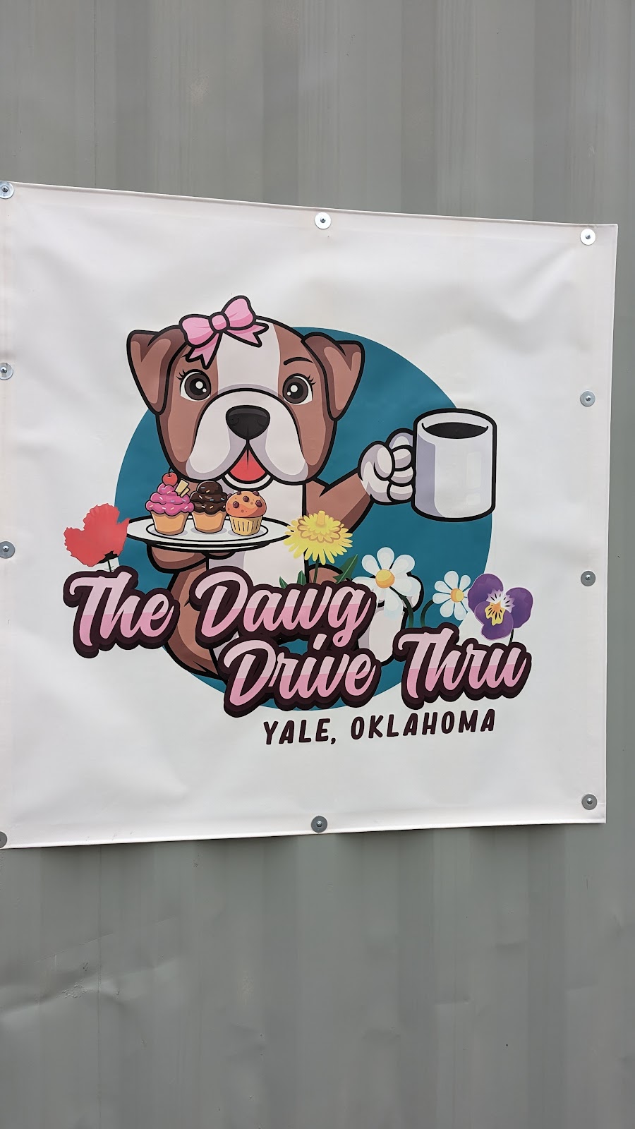 The Dawg Drive Thru | 101 S Main St, Yale, OK 74085, USA | Phone: (405) 747-6790
