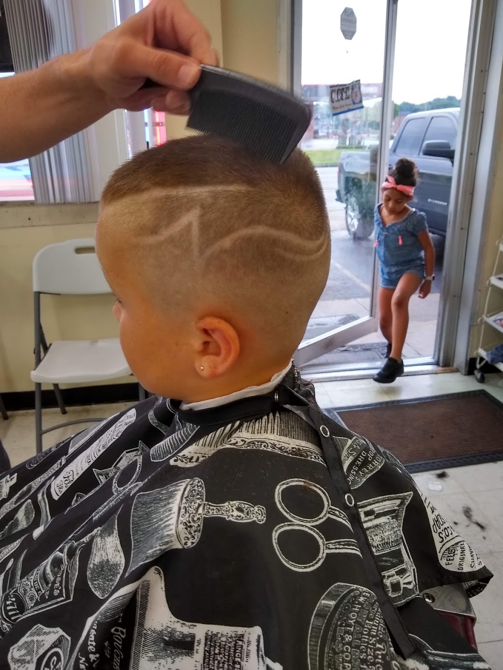 Cubas Barbershop | 1143 S Erie Blvd, Hamilton, OH 45011 | Phone: (513) 894-1947