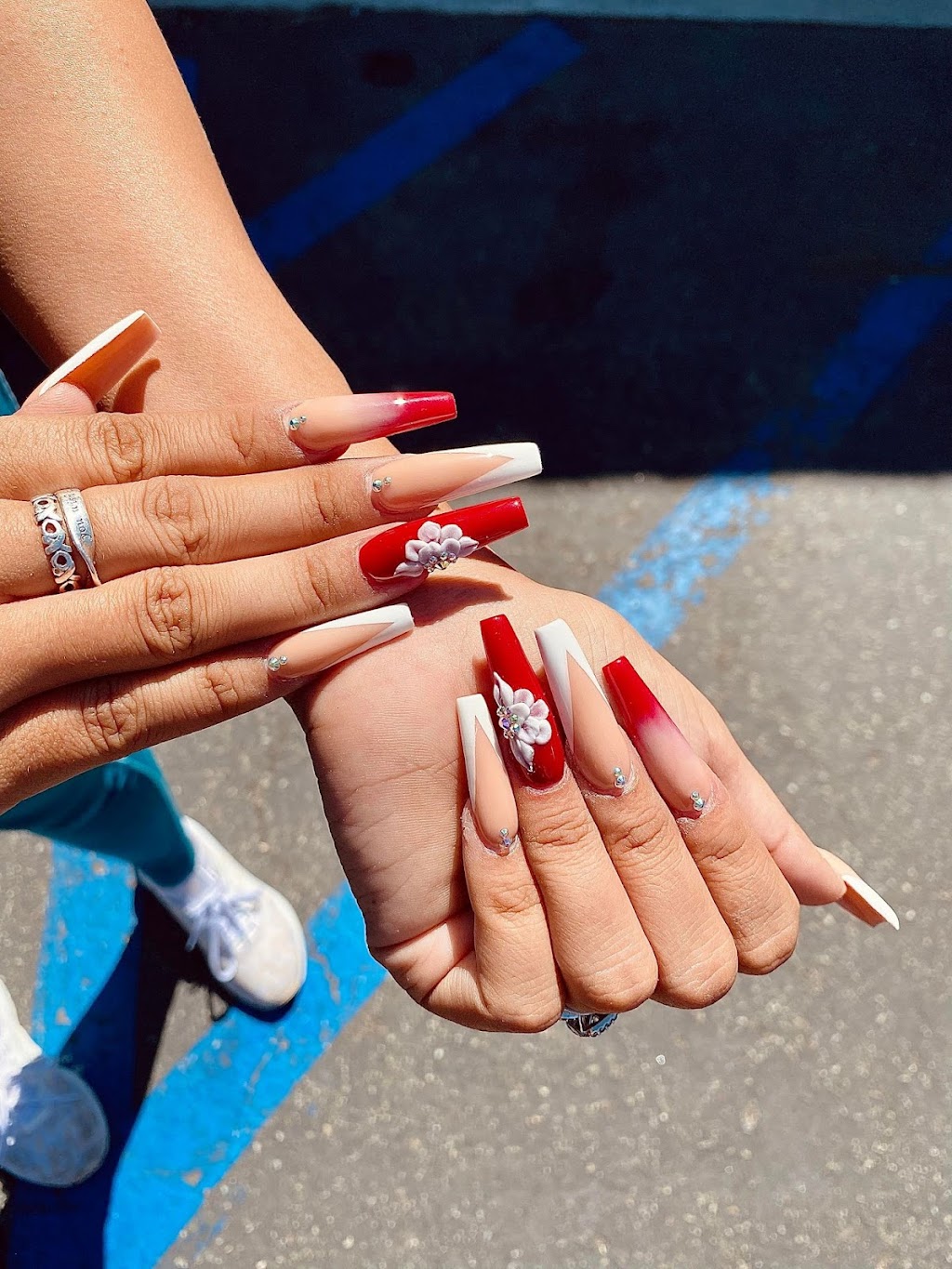 Hot Trend Nail Club Huntington Beach | 204 Adams Ave e, Huntington Beach, CA 92648, USA | Phone: (714) 960-5666