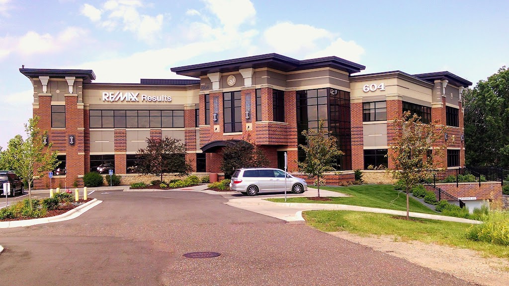 St. Paul Pediatric Dentistry | 604 Bielenberg Dr STE 230, Woodbury, MN 55125, USA | Phone: (651) 409-9998