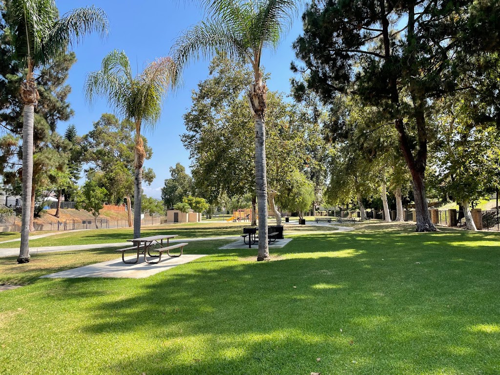 Parque Del Arroyo Verde | 1001 E Palm Dr, Placentia, CA 92870, USA | Phone: (714) 993-8232