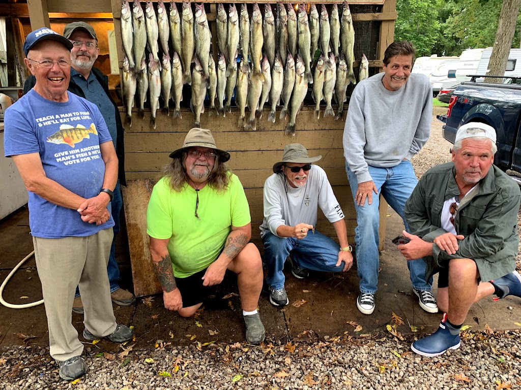 Fish on Charters | 1560 NW Catawba Rd, Port Clinton, OH 43452, USA | Phone: (937) 594-1308