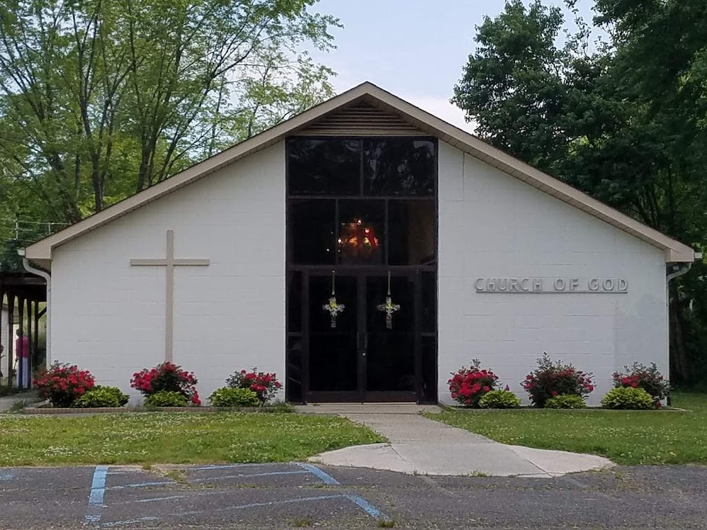 Flat Rock Church of God | 237 Coolidge Ave, Mt Airy, NC 27030, USA | Phone: (336) 719-0434