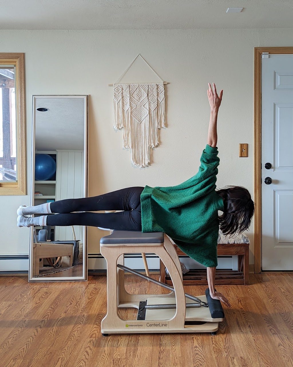 Move With Meirav Pilates Studio | 41 Cliffhanger Dr, Boulder, CO 80302, USA | Phone: (347) 325-4883