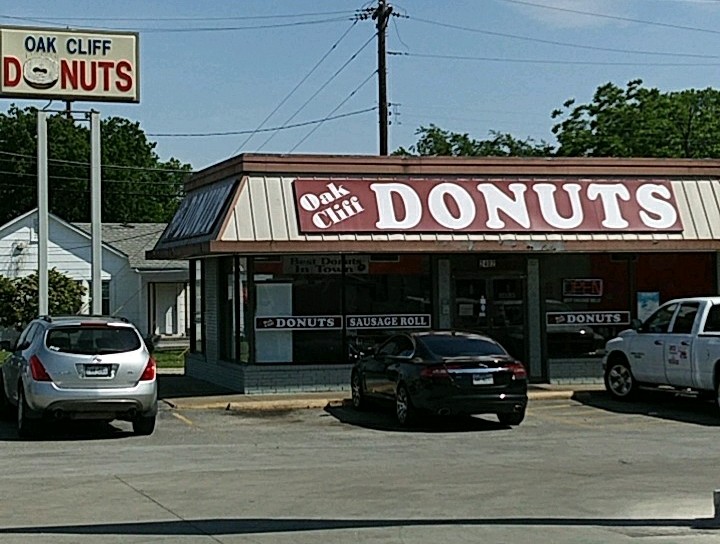 Oak Cliff Donuts | 2402 S Hampton Rd, Dallas, TX 75224, USA | Phone: (214) 330-8583