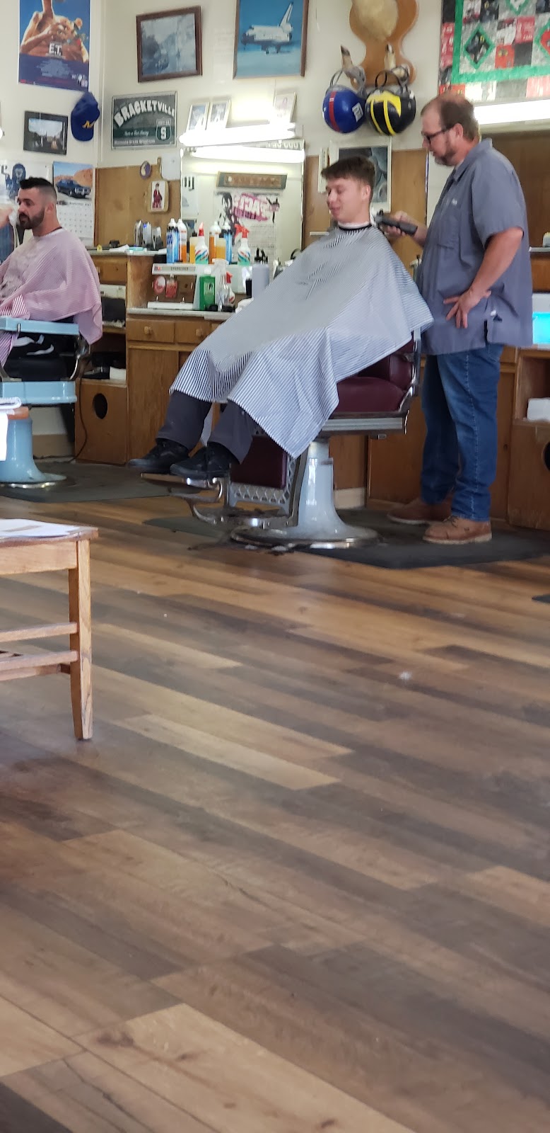 Wilson Barber Shop | 819 W Maumee St, Adrian, MI 49221, USA | Phone: (517) 263-9985