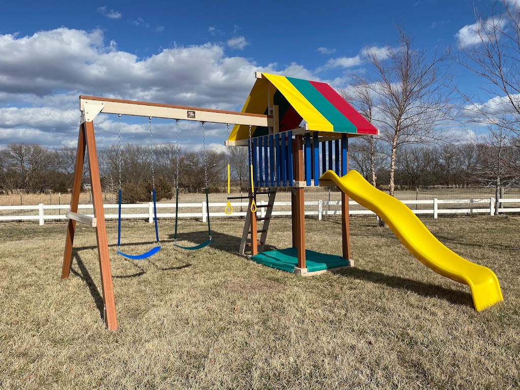 Yoder’s Lawn Structures | 3805 W Mills Ave, Hutchinson, KS 67501, USA | Phone: (620) 960-3131