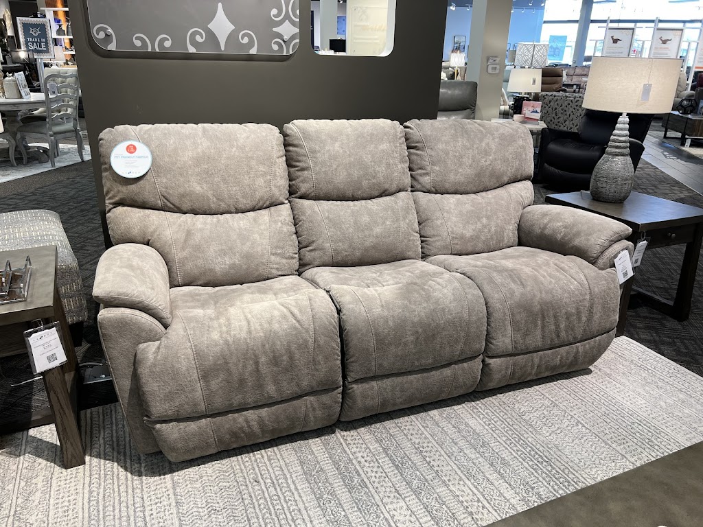 La-Z-Boy Home Furnishings & Décor | 3500 Sisk Rd, Modesto, CA 95356, USA | Phone: (209) 543-3914