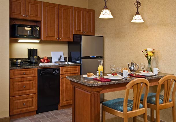 Residence Inn by Marriott Plainview Long Island | 9 Gerhard Rd, Plainview, NY 11803, USA | Phone: (516) 433-6200