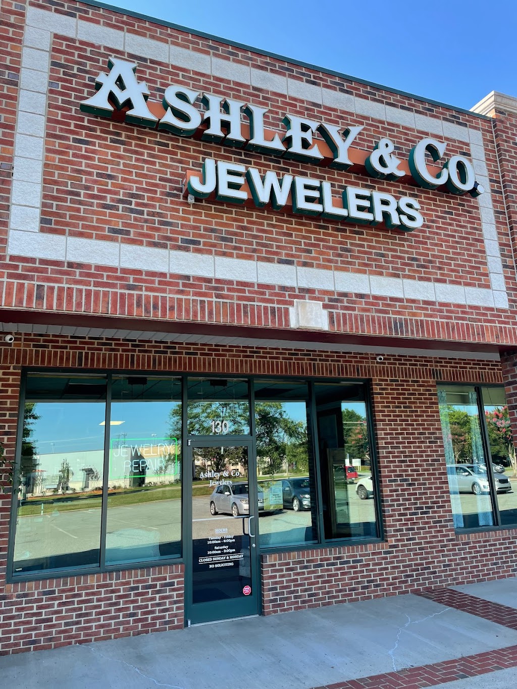 ASHLEY & CO JEWELERS | 130 Millstead Dr, Mebane, NC 27302, USA | Phone: (919) 304-9025