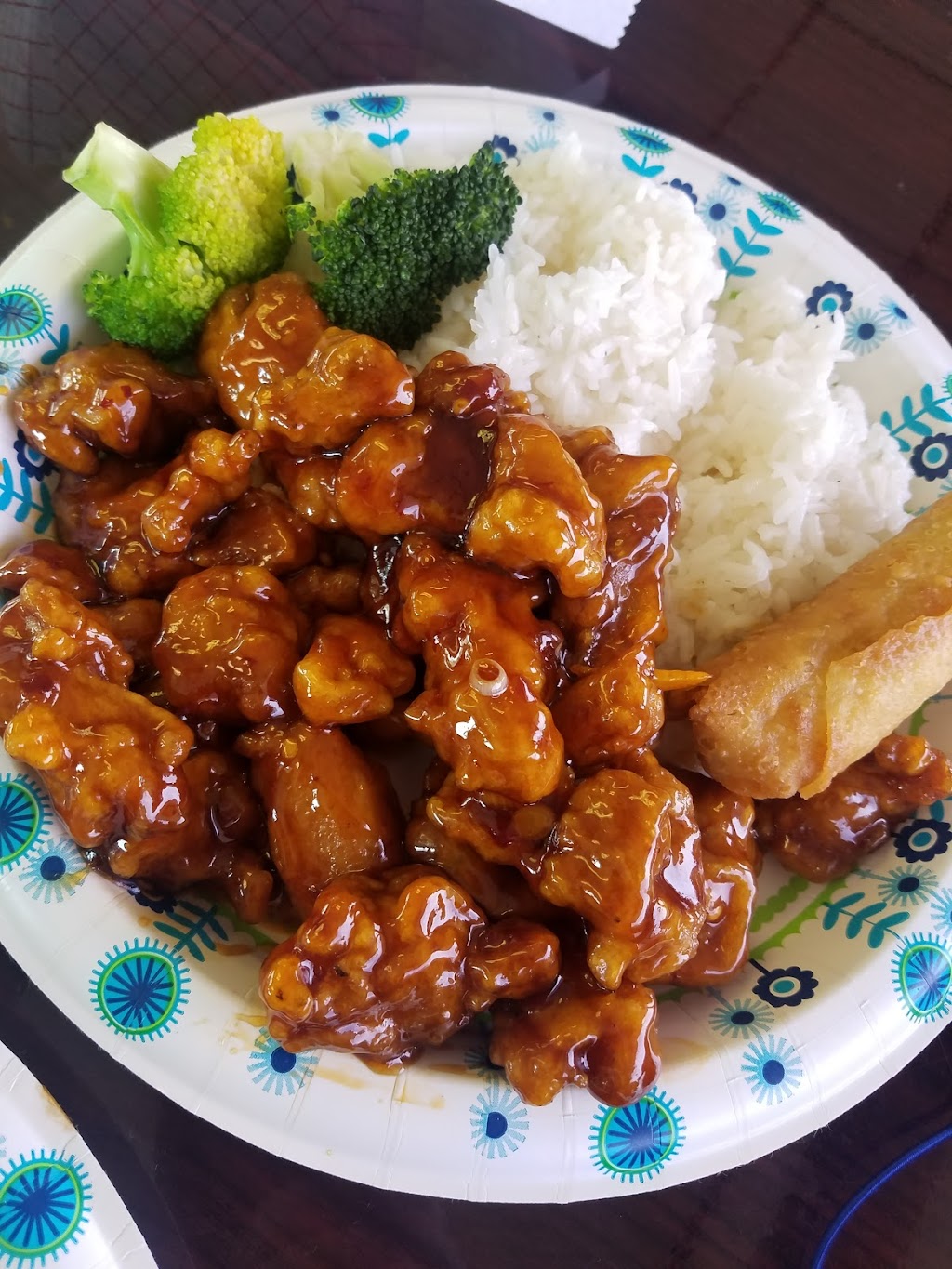 Chinese Express | 121 E Lake St, Minneapolis, MN 55408, USA | Phone: (612) 827-7293