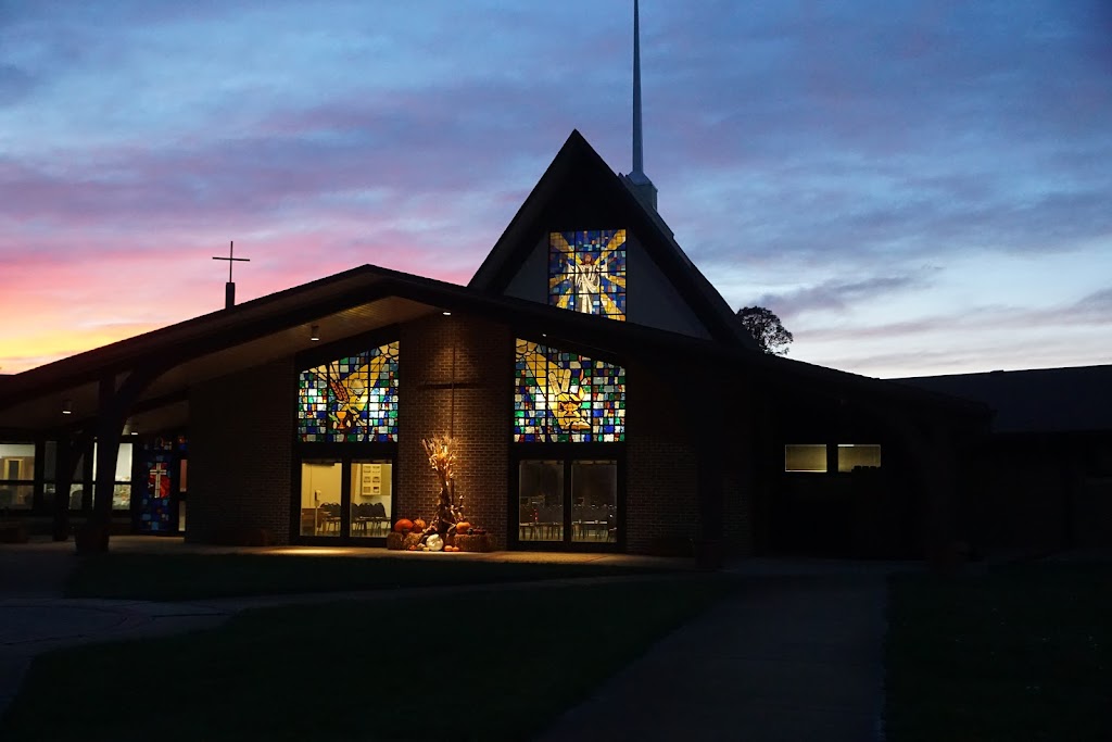 Redeemer Lutheran Church | 601 E Fulton St, Hooper, NE 68031, USA | Phone: (402) 654-3835