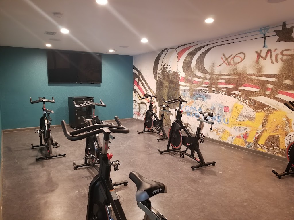 Circuit At The Grid | 2011 Lincoln Dr, Arlington, TX 76011, USA | Phone: (817) 402-0237